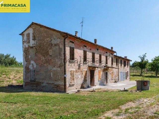 Casa in vendita a Pianura Reggiana, Re