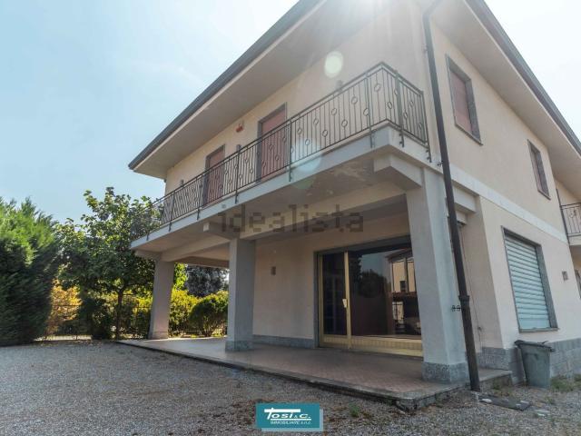 Casa in vendita a Piemonte, Novara
