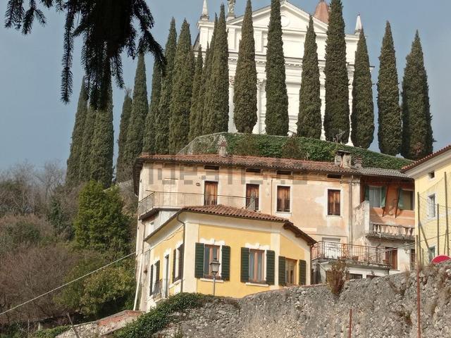 Casa in vendita a Arsiero, Veneto