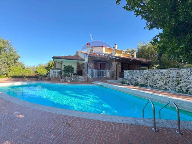 Casa in vendita a Treglio, Abruzzo
