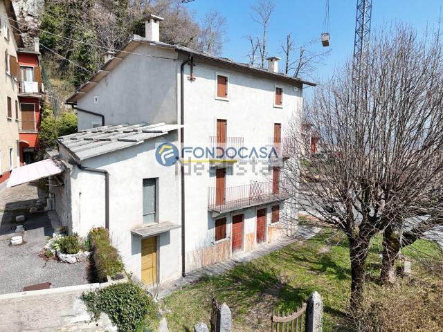 Casa in vendita a Bosco Chiesanuova, Veneto
