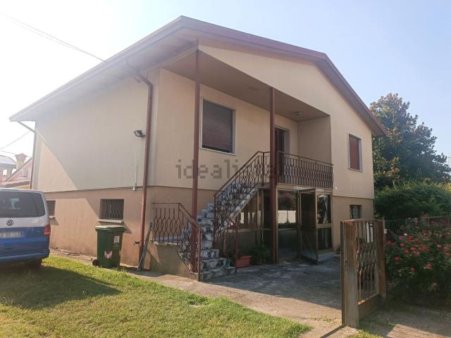 Casa in vendita a Calcroci, Camponogara