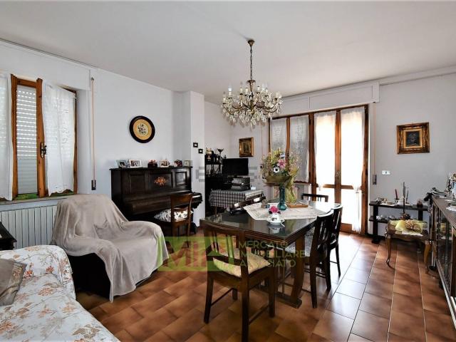 Casa in vendita a Piandicontro I, Marche
