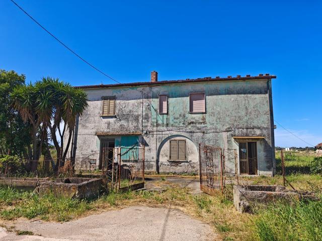 Casa in vendita a Capaccio, Campania