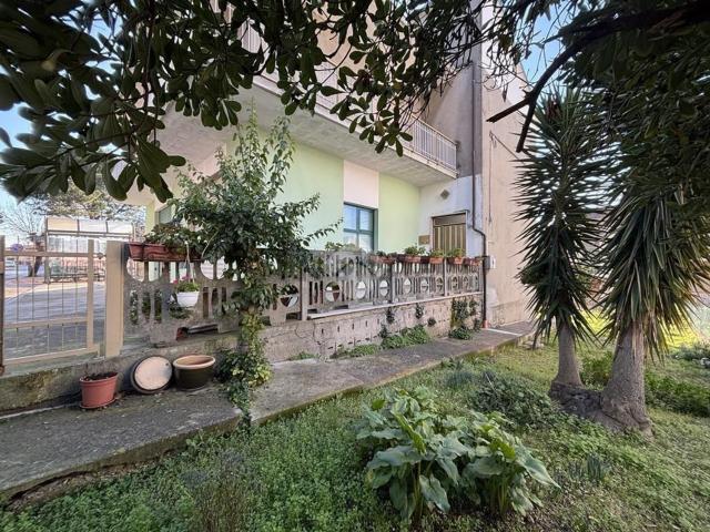 Casa in vendita a Borgo Santa Maria Immacolata, Pineto