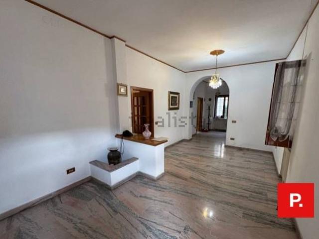 Casa in vendita a Castel Morrone, Campania