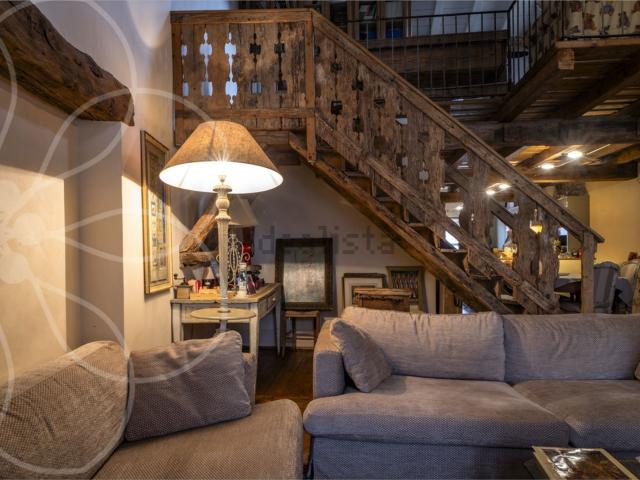 Casa in vendita a Clusone, Lombardia