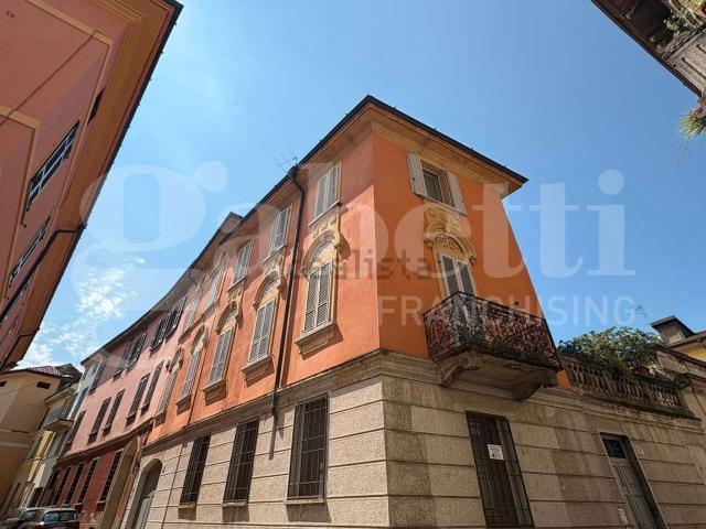 Casa in vendita a Centro Storico, Cremona