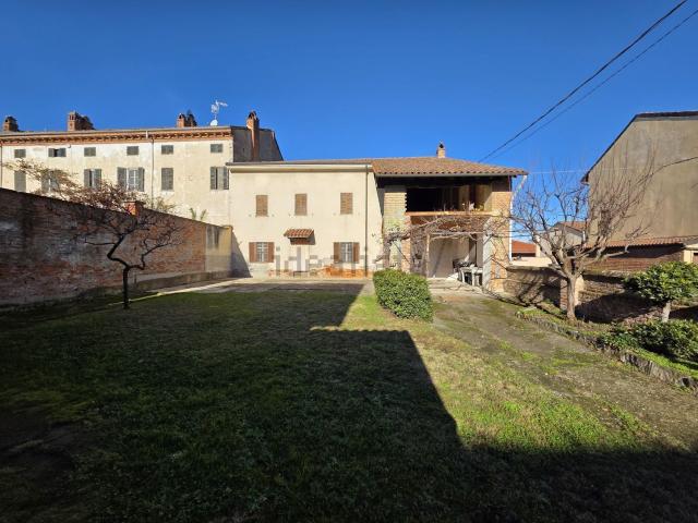 Casa in vendita a Piemonte, Alessandria