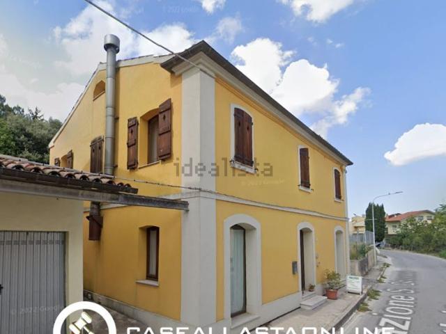 Casa in vendita a Arcevia, Ancona