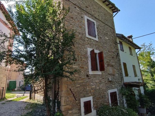 Casa in vendita a Neviano Degli Arduini, Reggio Emilia