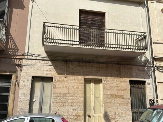 Casa in vendita a Augusta, Sicilia
