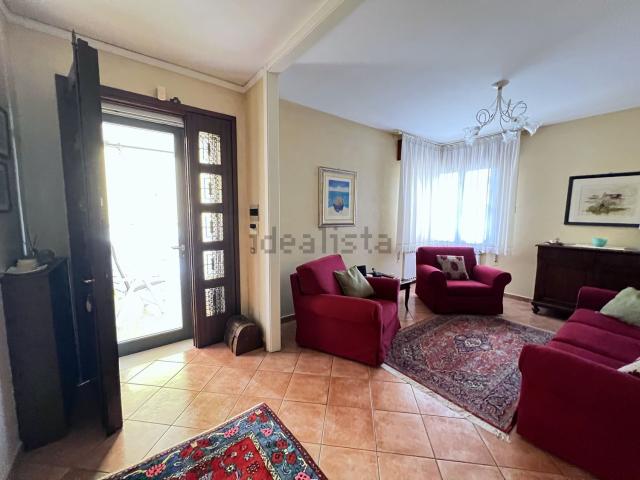 Casa in vendita a Sarzano, Rovigo