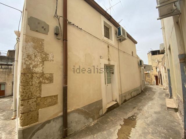 Casa in vendita a Noto, Sicilia