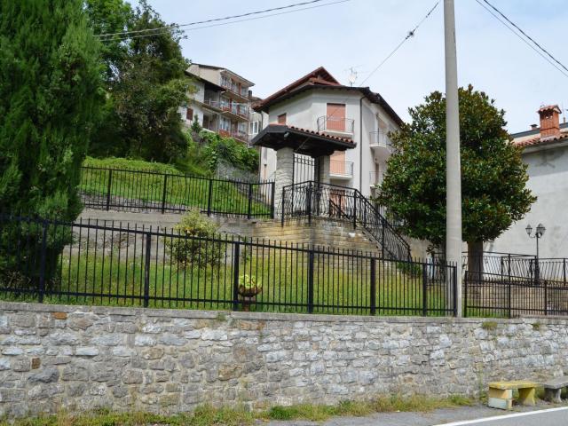 Casa in vendita a Gaverina Terme, Lombardia