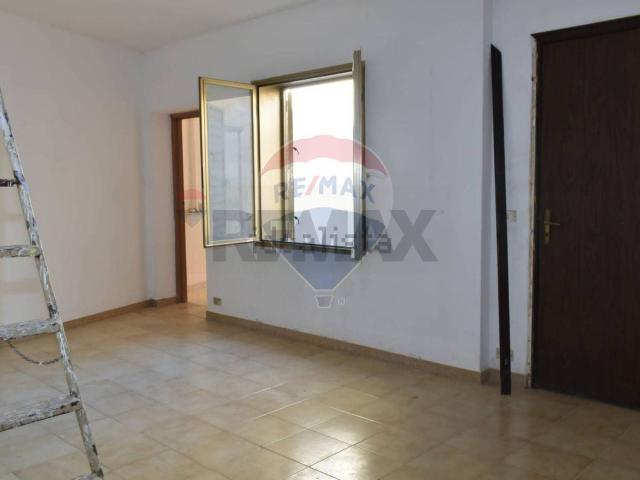 Casa in vendita a Monterosso Almo, Sicilia