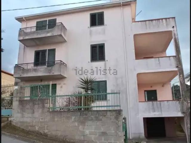 Casa in vendita a Oliena, Sardigna/Sardegna