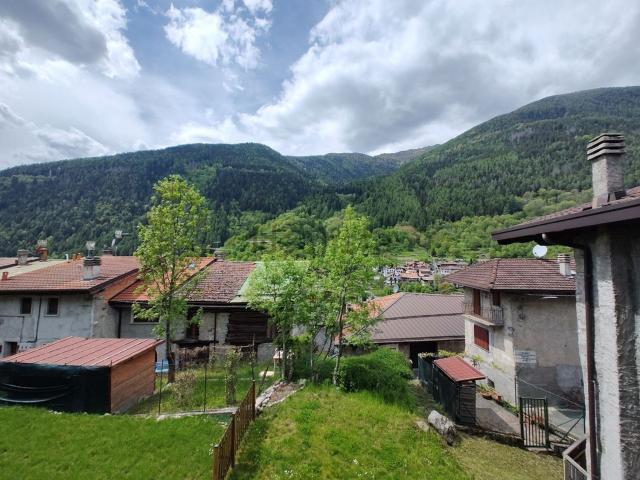 Casa in vendita a Comunità montana della valle Camonica, Incudine