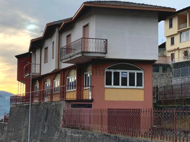 Casa in vendita a Cirano, Gandino