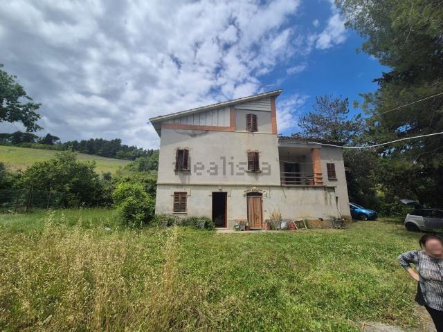 Casa in vendita a Marche, Macerata