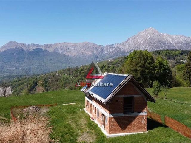 Casa in vendita a Tambre D'alpago, Veneto