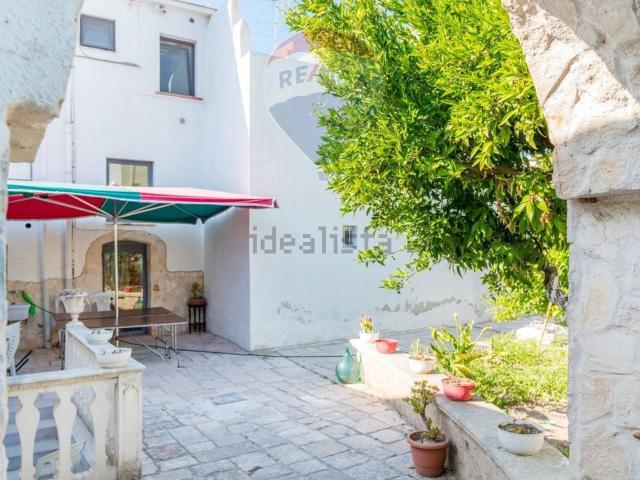 Casa in vendita a Puglia, Bari