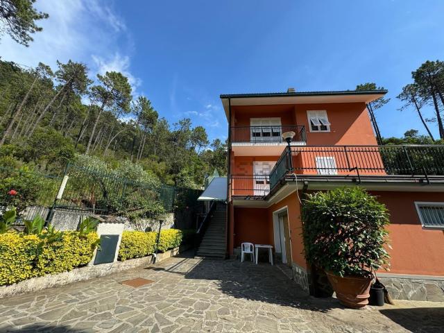Casa in vendita a Verici superiore, Casarza Ligure
