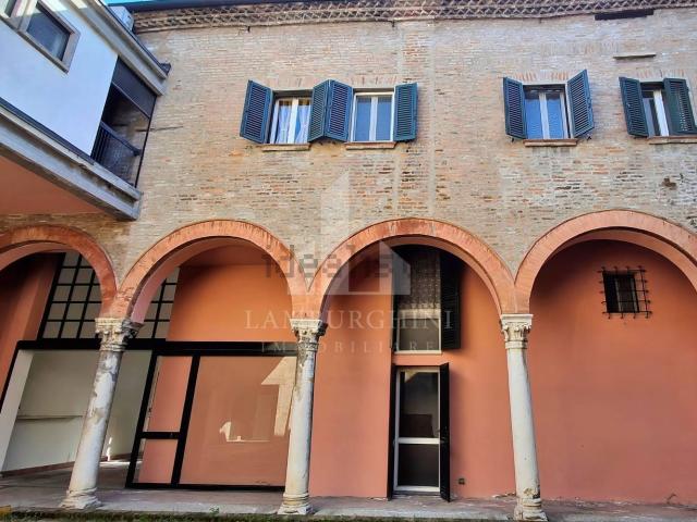 Casa in vendita a Giardino, Ferrara