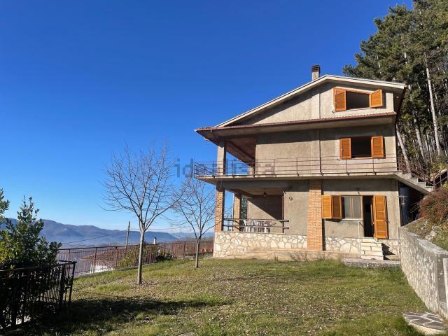 Casa in vendita a Poggio Bustone, Lazio
