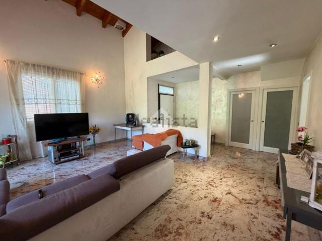 Casa in vendita a Montecavolo, Quattro Castella