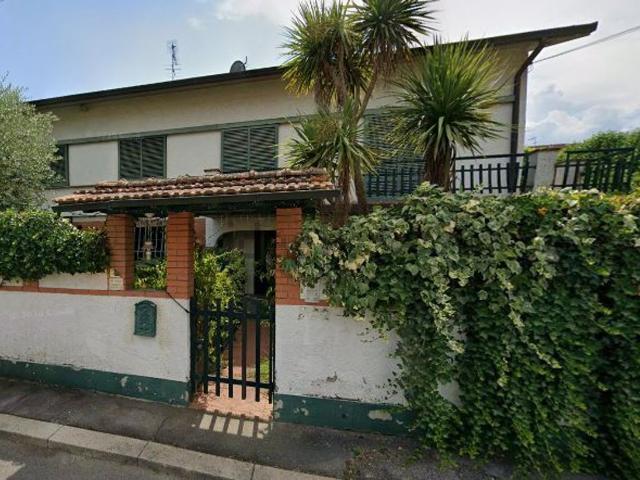 Casa in vendita a Massa e Cozzile, Margine Coperta