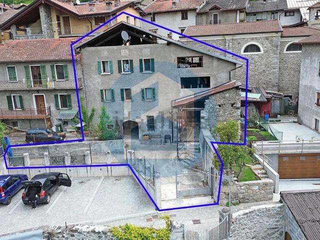Casa in vendita a Comunità montana della valle Camonica, Sonico