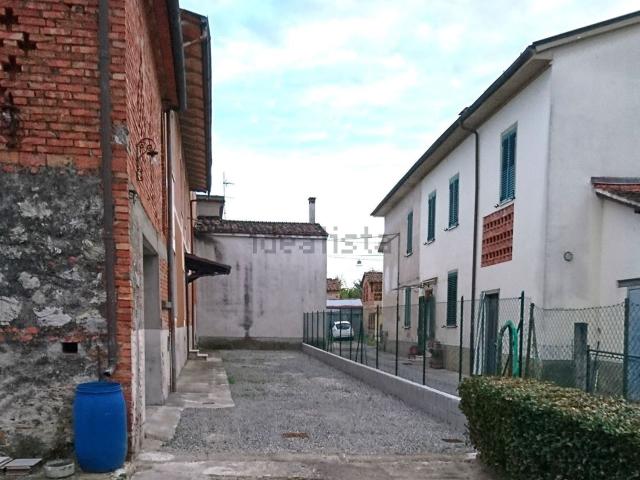 Casa in vendita a Castelfranco Di Sotto, Toscana