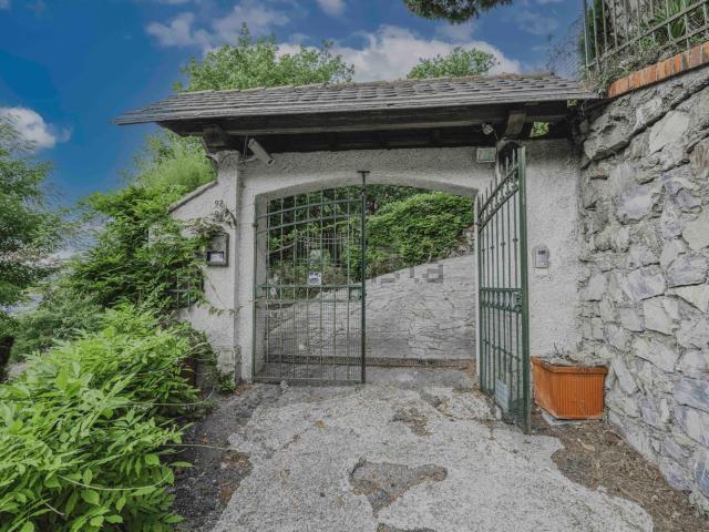 Casa in vendita a Levante, Serra Riccò