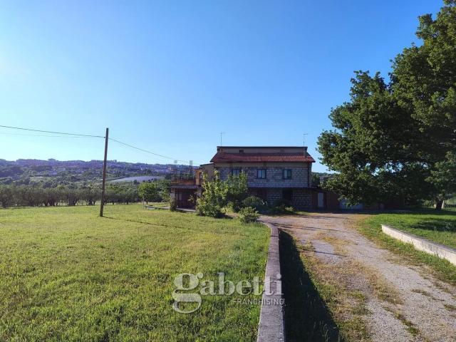 Casa in vendita a San Giovanni, Campobasso
