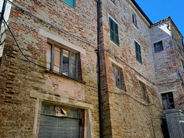 Casa in vendita a Marche, Fermo