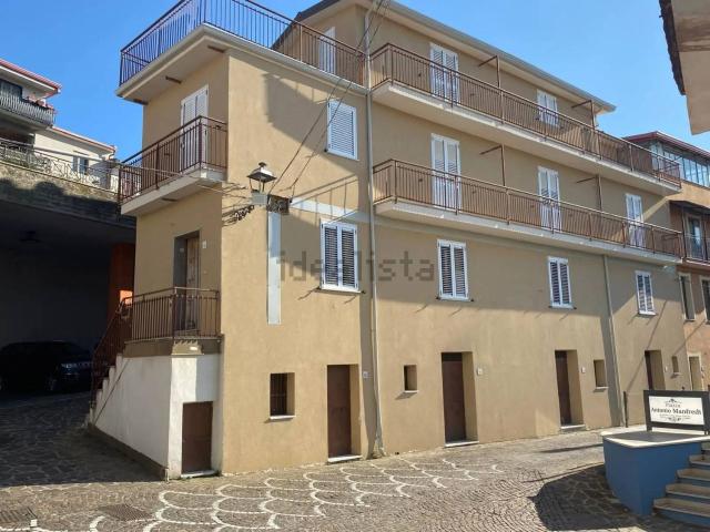 Casa in vendita a Calabria, Catanzaro