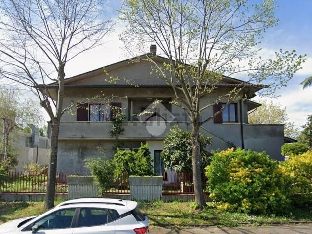 Casa in vendita a Unione di Comuni della Romagna Forlivese, Quattro