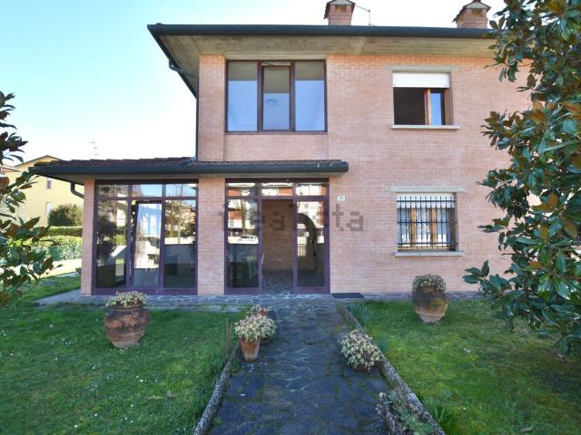 Casa in vendita a Unione Reno Galliera, San Pietro In Casale
