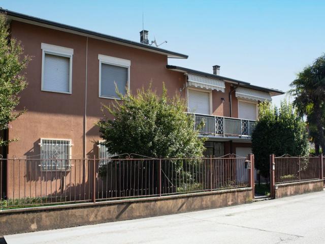 Casa in vendita a Lerino, Torri Di Quartesolo