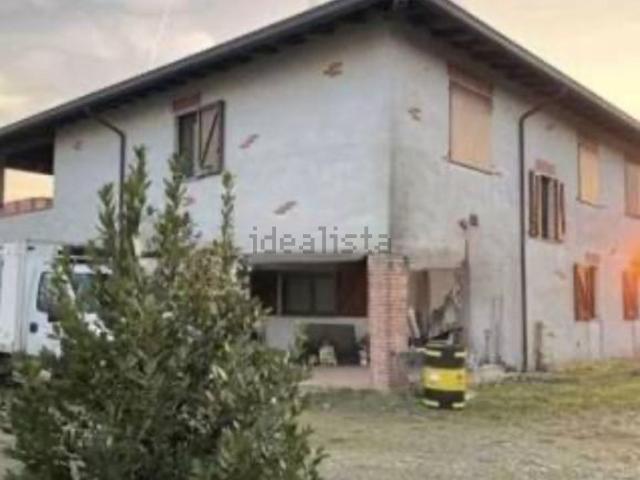 Casa in vendita a Galliate, Novara