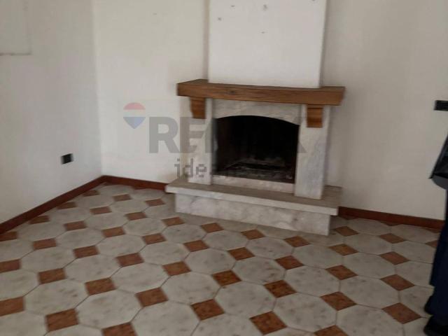 Casa in vendita a San Silvestro, Cassino