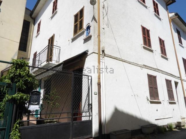 Casa in vendita a Marcadello, Montù Beccaria