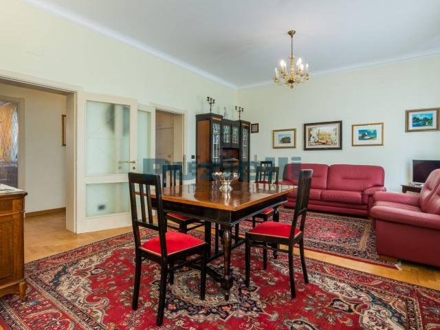 Casa in vendita a Tirassegno, Marche