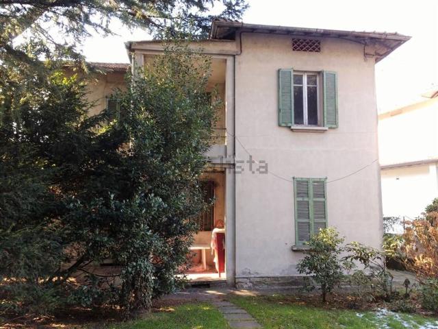 Casa in vendita a Foppenico, Calolziocorte