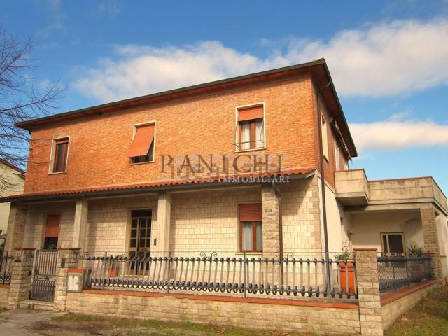 Casa in vendita a Asciano, Toscana