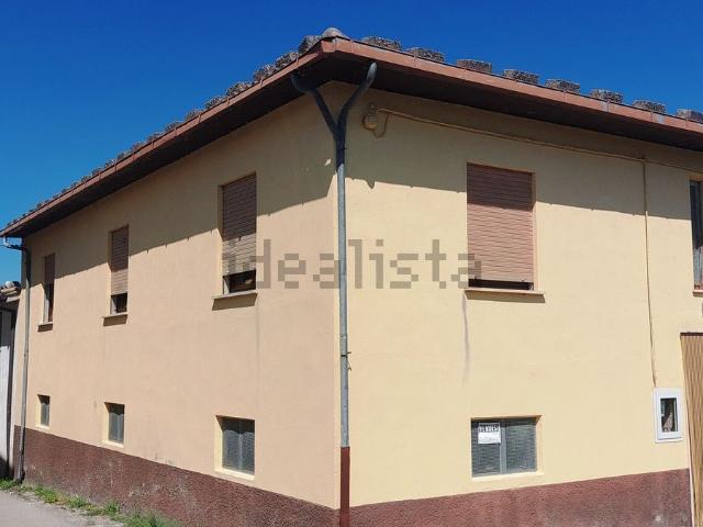 Casa in vendita a Isola Del Gran Sasso, Abruzzo