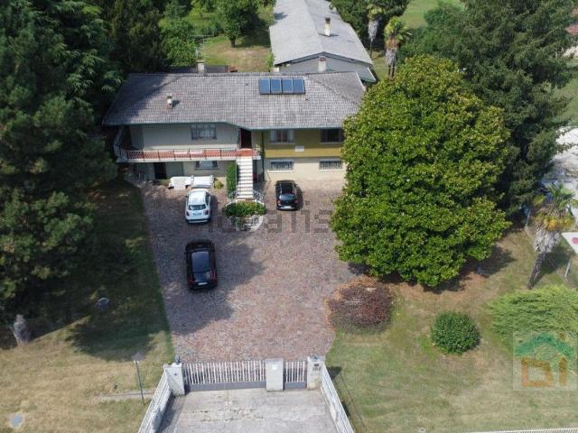 Casa in vendita a Visco, Friuli-Venezia Giulia