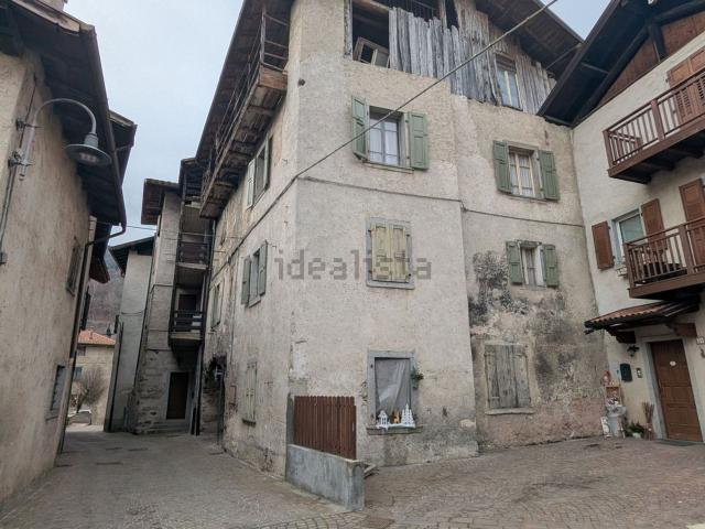 Casa in vendita a Comunità Alto Garda e Ledro, Molina Di Ledro