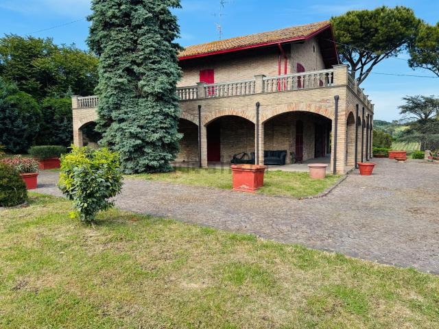 Casa in vendita a Roncaglia, Marche